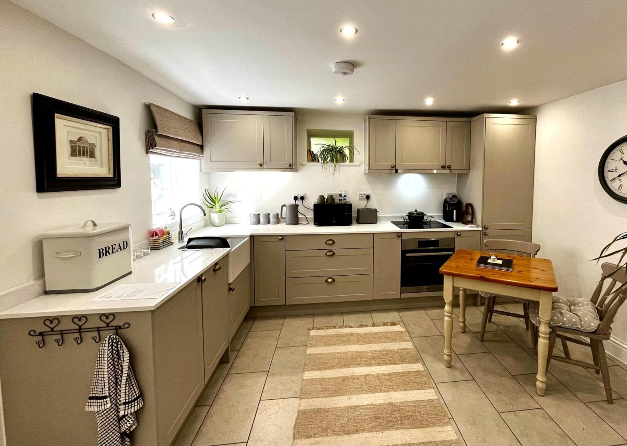 Flower Cottage By Ludlow Castle With Onsite Parking מראה חיצוני תמונה